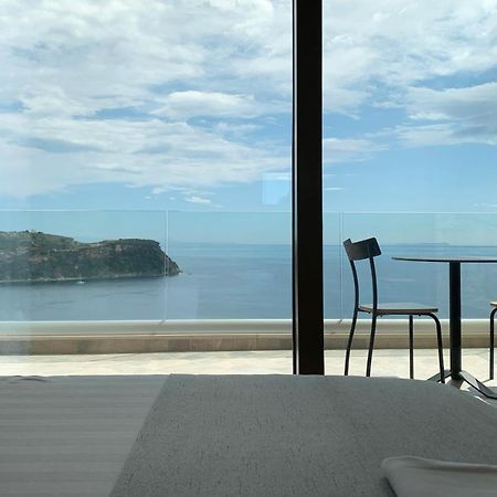 Vila 8 Hotel Himare Bagian luar foto