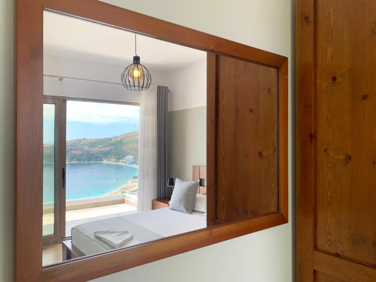 Vila 8 Hotel Himare Bagian luar foto