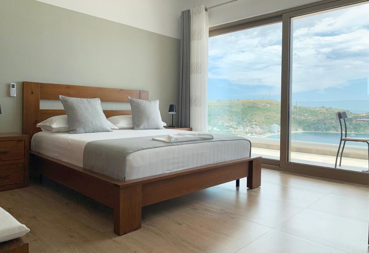 Vila 8 Hotel Himare Bagian luar foto